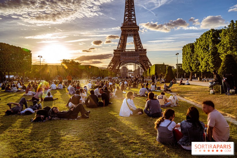 La France a enregistré des recettes touristiques record en 2022